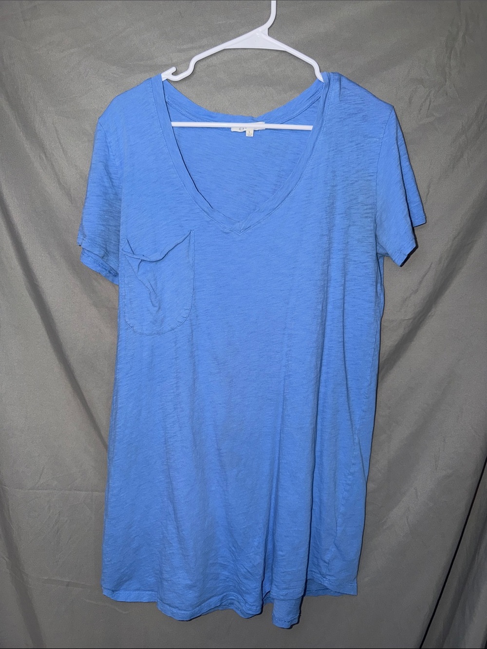 Z Supply Slub V-Neck Pocket Tee - Light Blue